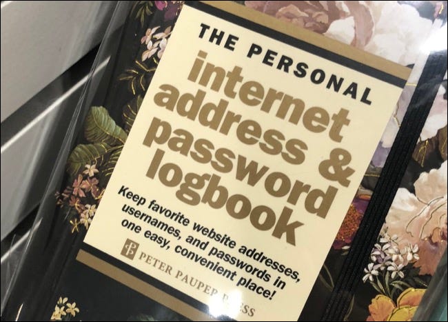 Um livro para suas senhas e logins de internet (não compre isto)