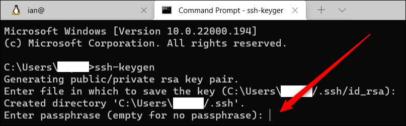 O prompt de comando do Windows 11 solicitando a criação de uma senha para a chave SSH recém-criada.