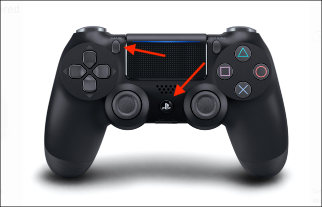 Quando desligado, segure Share e PlayStation juntos até que a luz pisque para colocar o DualShock 4 no modo de emparelhamento.