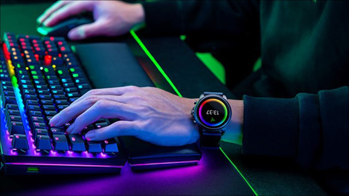 Razer e Fossil Smartwatch photo