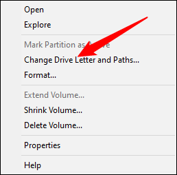 Clique em "Alterar letra de unidade e caminhos".
