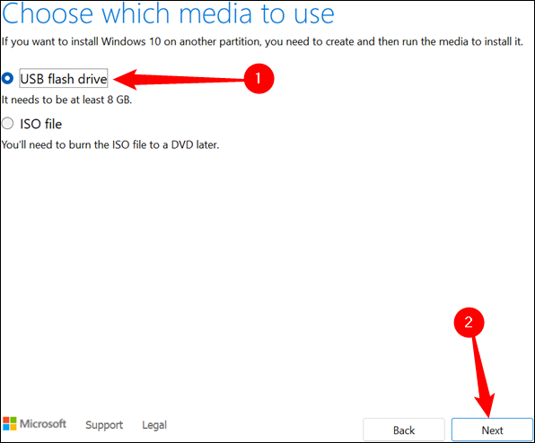 Selecione “USB Flash Drive” e clique em “Avançar”.