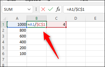 A fórmula que permite dividir números em uma coluna.