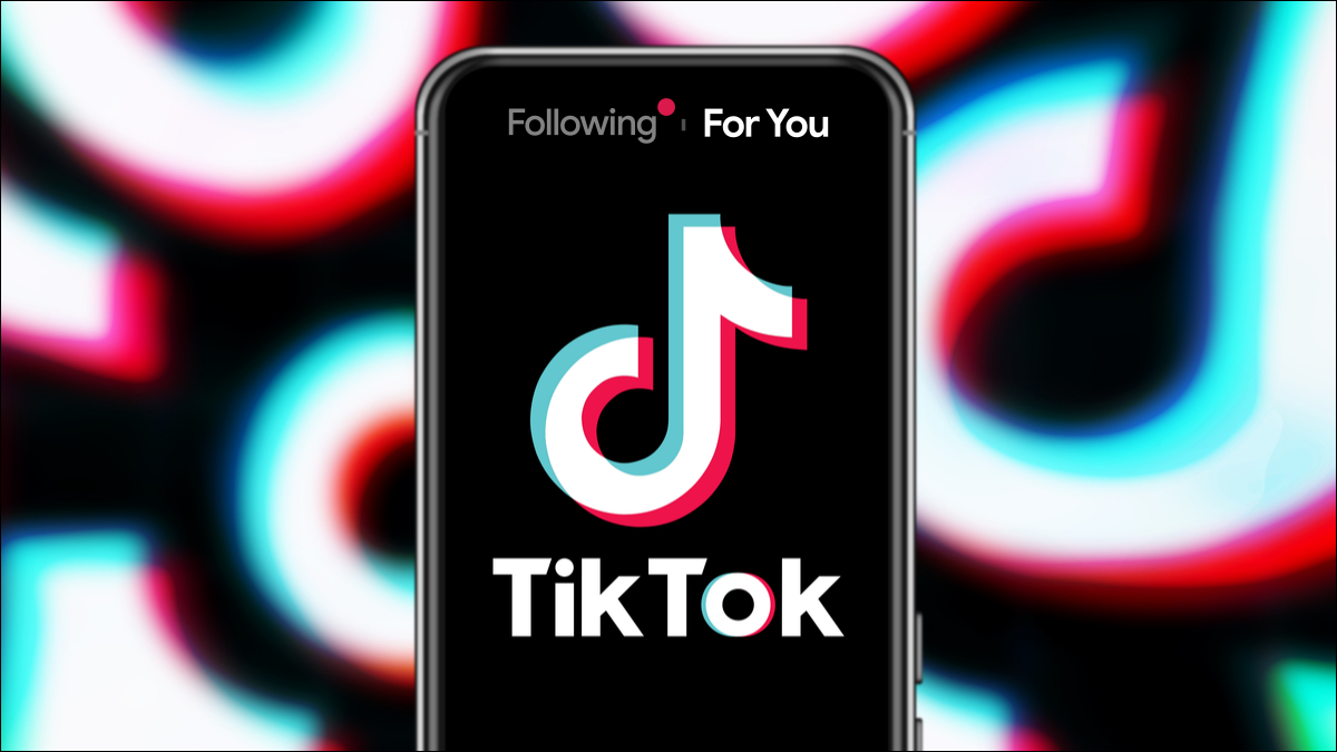 Aplicativo TikTok em um telefone.