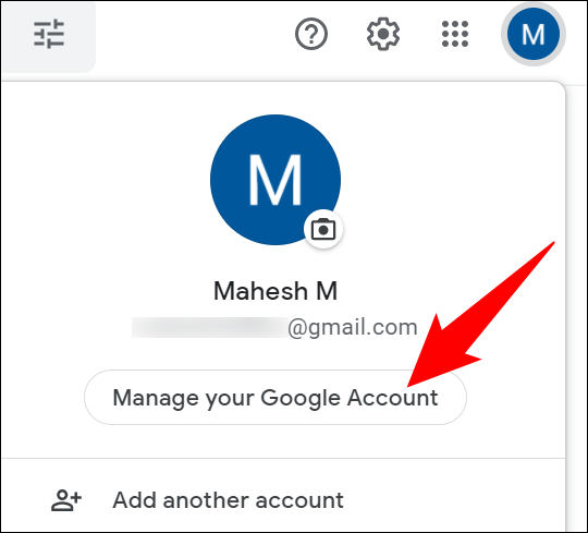 Escolha "Gerenciar sua conta do Google" no menu.