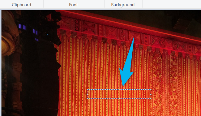 Selecione a área da imagem para adicionar texto.