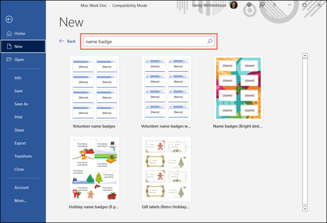 Pesquisa de modelo de crachá de nome no Word