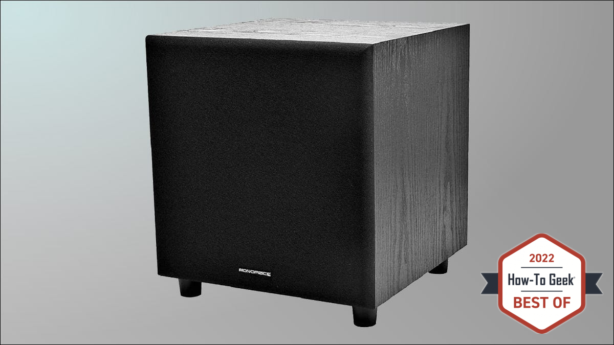 Subwoofer Monoprice em fundo cinza