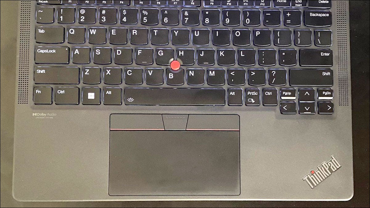 Teclado Lenovo ThinkPad X13 com trackpad e trackpoint
