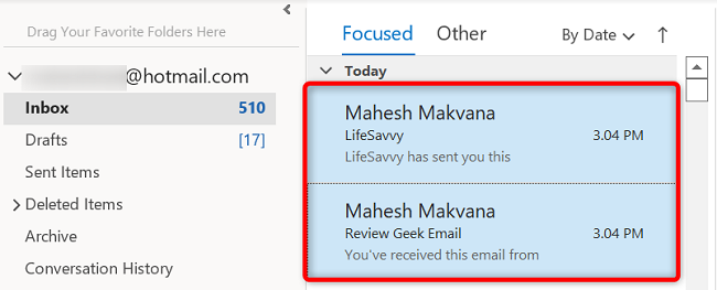 Selecione e-mails no Outlook para desktop.