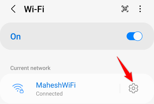 Selecione o ícone de engrenagem próximo à rede Wi-Fi atual.