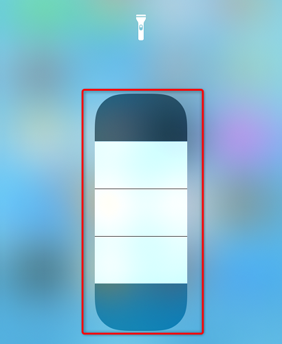 Escolha o brilho da lanterna do iPhone.