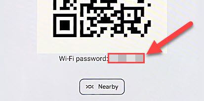 Senha do Wi-Fi listada no código QR.