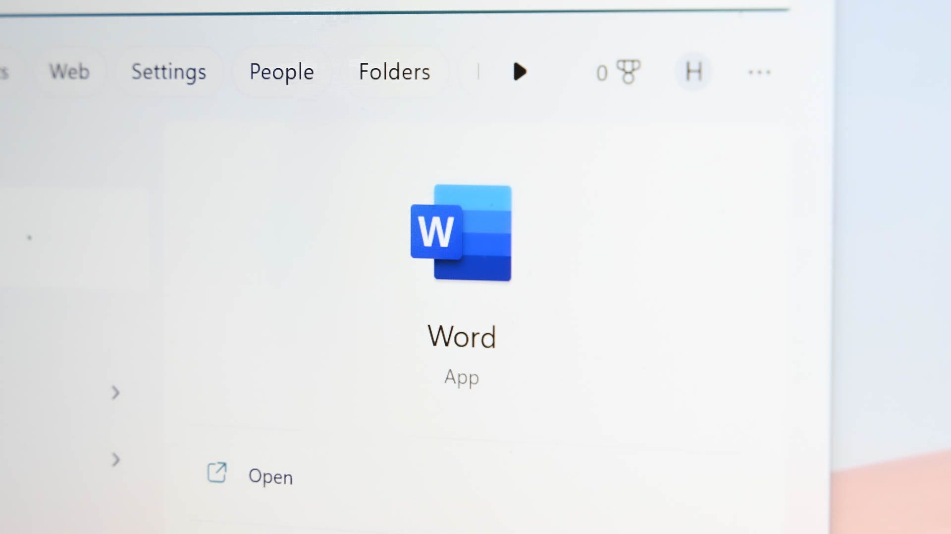 Ícone do Microsoft Word em um inicializador de aplicativos do Windows.