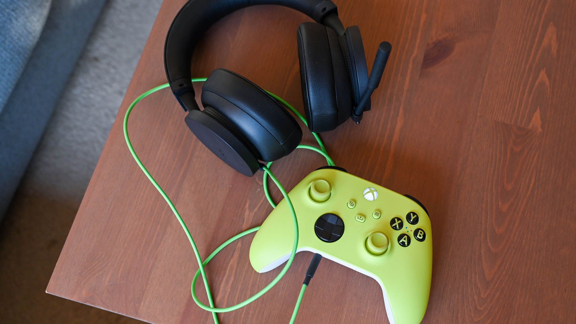 Controle remoto e fone de ouvido Xbox Series X