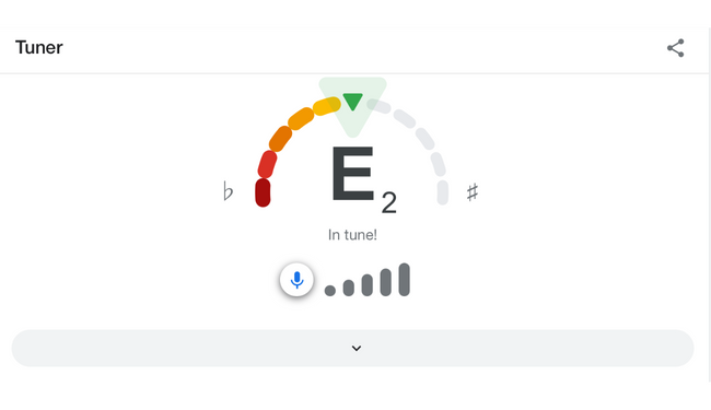 Afinador de guitarra do Google mostrando a nota E correta