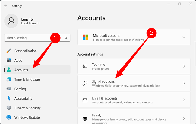 Clique em “Contas” e em “Opções de login” no aplicativo Configurações.