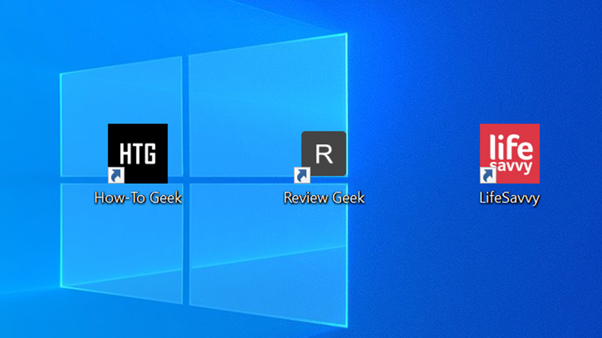 Três atalhos de sites na área de trabalho do Windows.