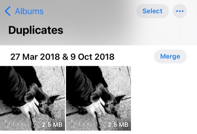 Mesclar fotos duplicadas no aplicativo Fotos do iOS 16
