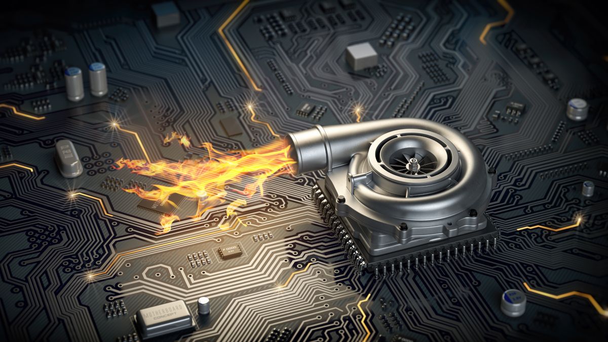 Renderização 3D de um turbocompressor de microchip CPU com chama de fogo na placa-mãe do computador.
