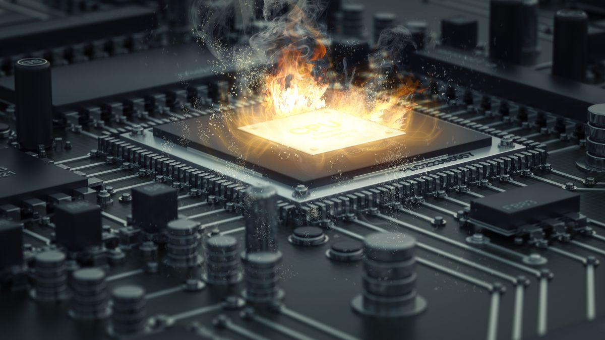 Ilustração 3D de uma CPU com chamas e fumaça saindo dela.