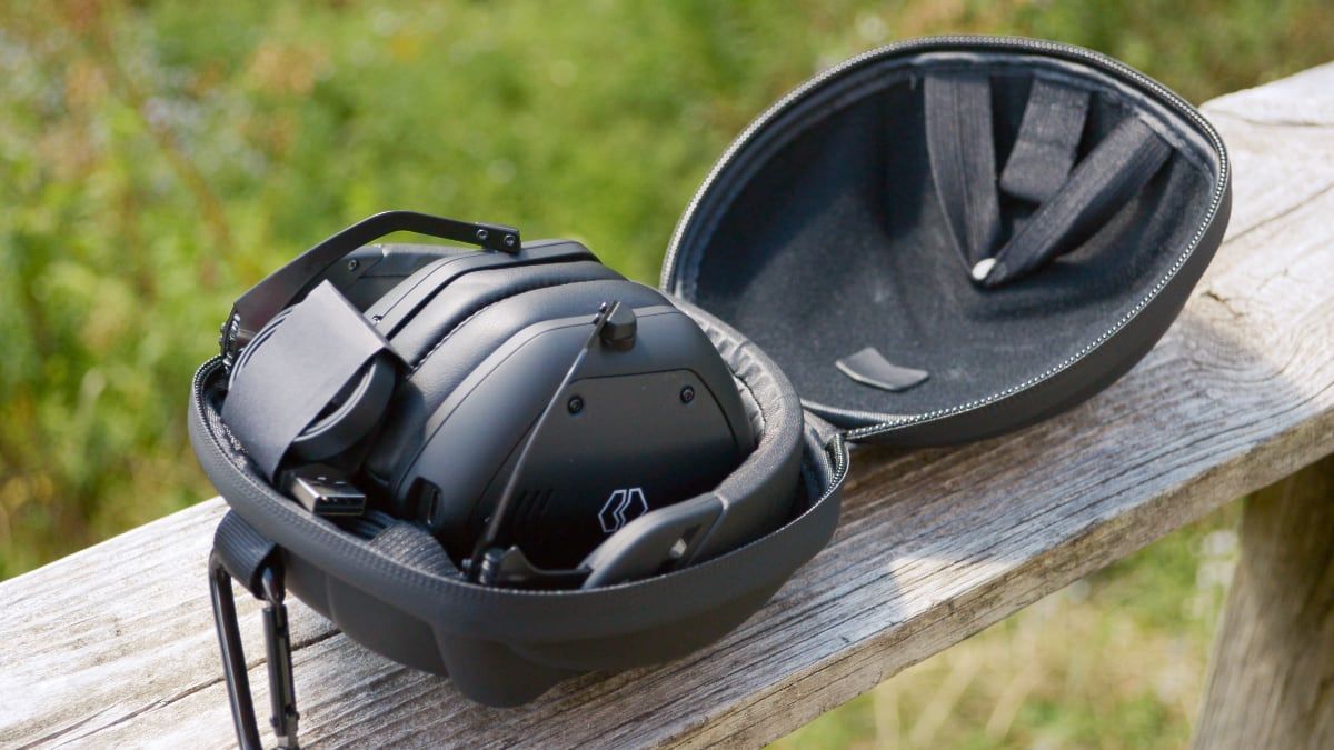 V-Moda Crossfade 3 Wireless no estojo